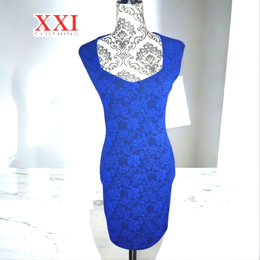 XXI Blue Floral Lace Bodycon Dress - Small